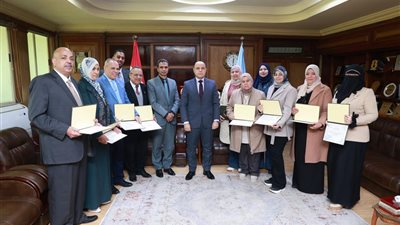 محافظ كفرالشيخ يكرم الفائزين بالمركز الأول على مستوى الجمهورية بمسابقات التربية والتعليم