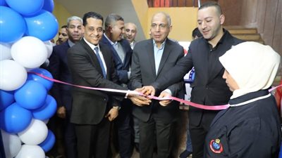 محافظ المنيا يشهد افتتاح مركز أبا الوقف الطبي لخدمة الأم والطفل بمغاغة