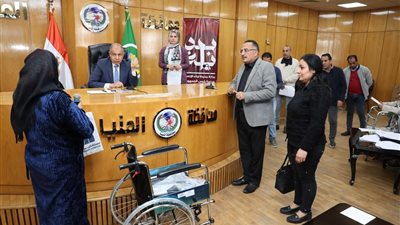 محافظ المنيا يوجه مديرية العمل بتوفير فرص عمل بالتعاون مع القطاع الخاص