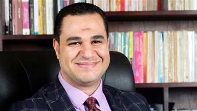 معالج نفسي: الحب عقد وعهد ووعد.. والرجولة مسؤولية وشرف