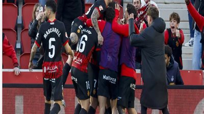 ريال مايوركا يحقق الفوز بثنائية على إسبانيول في الدوري الاسباني