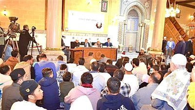 ملتقى الفكر الإسلامي بمسجد الإمام الحسين يناقش الشبهات المعاصرة حول السنة النبوية