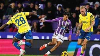 لاس بالماس يخطف التعادل من ألافيس في الوقت القاتل بالدوري الاسباني