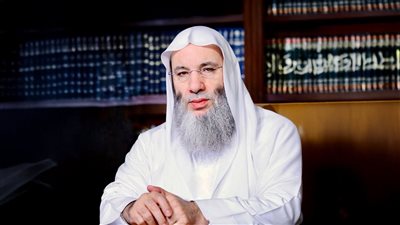 نفي شائعة وفاة الداعية محمد حسان: صحة الشيخ مستقرة والأخبار مفبركة