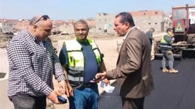 محافظ دمياط يتابع إنجازات 