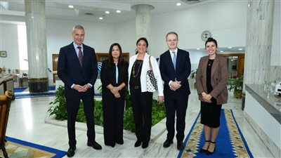 عادل يبحث  وفد   السفارة البريطانية  دعم التعاون المشترك