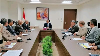الإسكان تتحرك لحل تأخيرات مشروعات المياه والصرف بلجنة متابعة أسبوعية