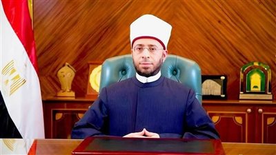 وزير الأوقاف: اهتمام رئاسي كبير بمساجد آل البيت