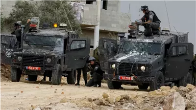الاحتلال الإسرائيلي يقتحم بلدات وقُرى في رام الله وجنين ويحوّل منازل إلى ثكنات عسكرية