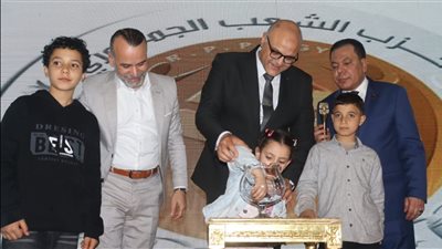 محافظ القليوبية يشهد احتفالية حزب الشعب الجمهوري بتكريم حفظة القرآن الكريم 