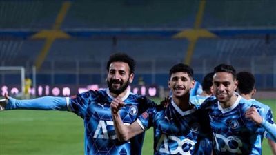 بيراميدز يتمسك بالحكام المصريين أمام الأهلي.. والرابطة تراجع موقفها من الطاقم الأجنبي
