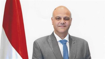محافظ القليوبية يهنئ الرئيس السيسي بعيد الفطر ويشيد بجهوده في التنمية