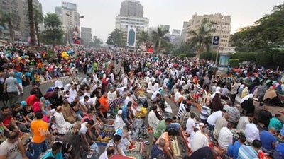 المصريون يحتشدون في عيد الفطر دعمًا لفلسطين ويجددون تأييدهم للرئيس السيسي