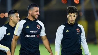 الأهلي يكشف حقيقة مشادة ربيعة وعاشور في مباراة الهلال السوداني