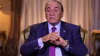 سمير فرج يكشف أسرار استثمارات قناة السويس.. حق الانتفاع لا البيع ومفاجآت روسية وصينية وإماراتية