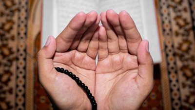 أذكار الصباح قوة الإيمان في بداية اليوم وتحصين النفس بالدعاء