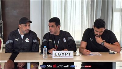 المنتخب الوطني تحت 17 عاما بالقميص الأحمر أمام أنجولا