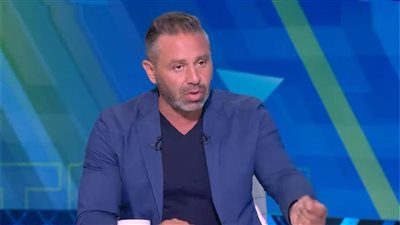 حازم إمام يكشف تفاصيل المفاوضات مع زيزو ويؤكد تمسكه بالزمالك رغم الأزمات