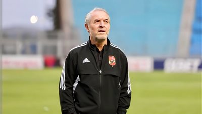 كولر يواجه غضب جماهير الأهلي عقب التعادل مع بيراميدز