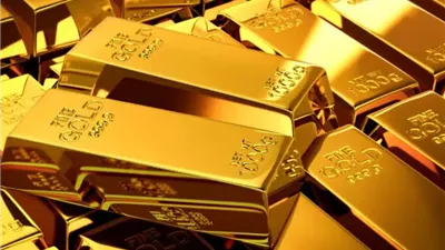 سعر الذهب اليوم الأحد 27 أبريل 2025.. تراجع طفيف وسط تقلبات الأسواق العالمية
