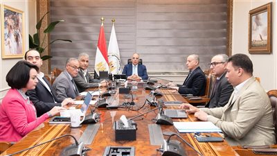 وزير الري يتابع استعدادات محطات رفع المياه لمواجهة أقصى الاحتياجات المائية
