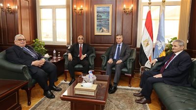 وزير العدل يفتتح فرعين للتوثيق في الإسكندرية ويتفقد محكمة استئناف الإسكندرية