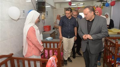 أبو النصر من داخل مركز الأطفال المعثور عليهم.. لن نترك طفلًا دون رعاية