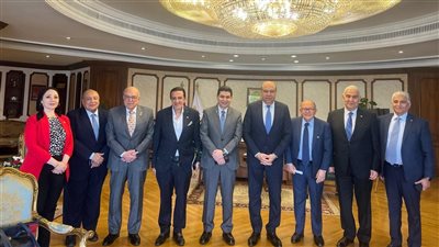 الحفني يستقبل وفد جمعية رجال الأعمال المصريين لبحث إمكانية التعاون المشترك في مجالات الطيران المدني المختلفة 