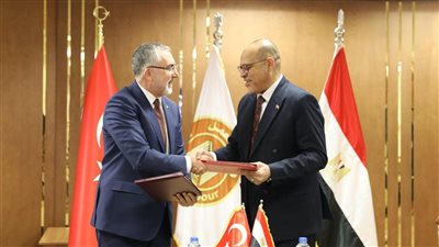وزير العمل التركي في القاهرة لبحث التعاون.. ودعوة رسمية لنظيره المصري لزيارة أنقرة