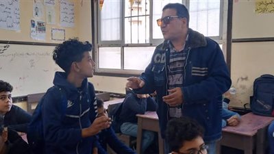 مدرسة الفاروق بدمياط تحتفي بتحرير سيناء بمحاضرة لتعزيز قيم الانتماء والولاء