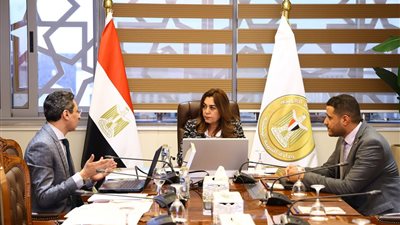 وزيرة التنمية المحلية تبحث تطوير مركز سقارة وتعزيز التعاون لبناء قدرات المحليات