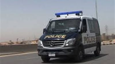 عامل يصيب زميله في الرأس بعصا لهذا السبب.. تفاصيل القبض عليه