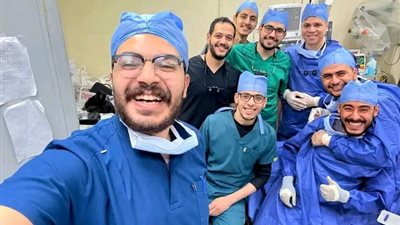 معجزة على طاولة العمليات.. كيف أعاد أطباء الأزهر الحياة إلى يد مبتورة؟