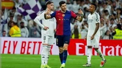 كأس ملك إسبانيا 2025: برشلونة ينتزع اللقب في الوقت القاتل من بين أنياب ريال مدريد