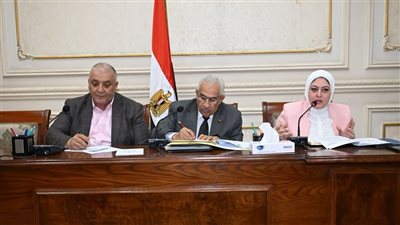 لجنة الطاقة بالشيوخ توافق على توصيات النائبة نهى زكي حول دراسة الأثر التشريعي لقانون المحميات الطبيعية