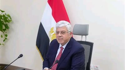 وزير التعليم العالي يوجه بتعطيل الدراسة غدًا الأربعاء حسب حالة الطقس