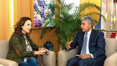 وزير السياحة والآثار يلتقي بوزيرة السياحة اللبنانية لبحث التعاون بين البلدين 