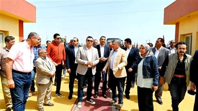 وزير الإسكان ومحافظ السويس يتفقدان مشروع رافع مياه السخنة «الندى» لتغذية مدينة السلام