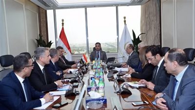 وزير التموين يخطط مع شركة قها للأغذية المحفوظة لدعم السوق وتوافر المنتجات
