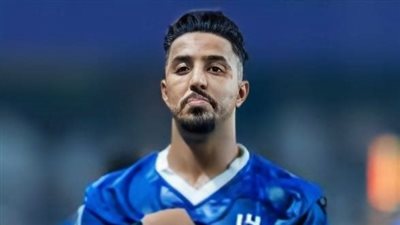سالم الدوسري يُجدد عقده مع الهلال.. و