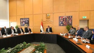 خدمات أسرع وشقق في موعدها.. أبرز توجيهات وزير الإسكان للمواطنين في المدن الجديدة