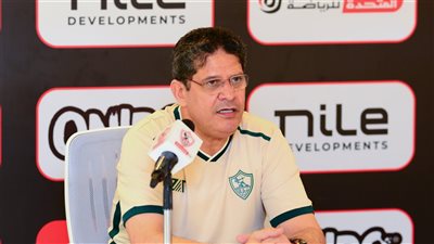 أيمن الرمادي يشدد على ضرورة الالتزام في مباراة بتروجيت بالدوري 