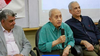 بمشاركة 37 جامعة.. طلاب الصيدلة بالجامعة الروسية ينظمون أكبر فعالية علمية عن أورام الجهاز الهضمي