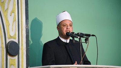 مدير أوقاف الشرقية في خطبة الجمعة بحضور الوزير والمحافظ: القرآن شفاء لا يُحرّف وديننا دين رحمة لا تطرف