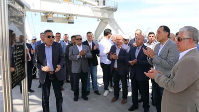 رئيس الوزراء يشهد افتتاح 