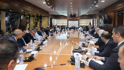 استعدادات مكثفة وتنسيق بين كافة الجهات بمطار القاهرة استعدادًا لاستقبال حجاج بيت الله الحرام