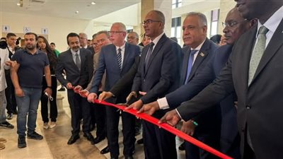 نائب وزير الإسكان يفتتح معرض المياه والصرف الصحي والبنية التحتية WATREX EXPO  في نسخته التاسعة