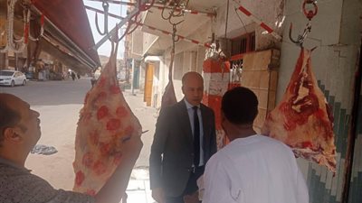 وكيل تموين قنا يفاجئ المجازر والمخابز في جولة ميدانية مفاجئة 