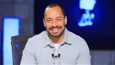 مكالمة دولية غريبة.. عمرو وهبة يروي موقف طريف مع رقم من الإمارات
