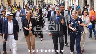 محافظ الإسكندرية وسفيرة الاتحاد الأوروبي يتفقدان مشروع إحياء شارع النبي دانيال التراثي